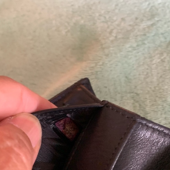 Chanel Wallet - Picture 7 of 8